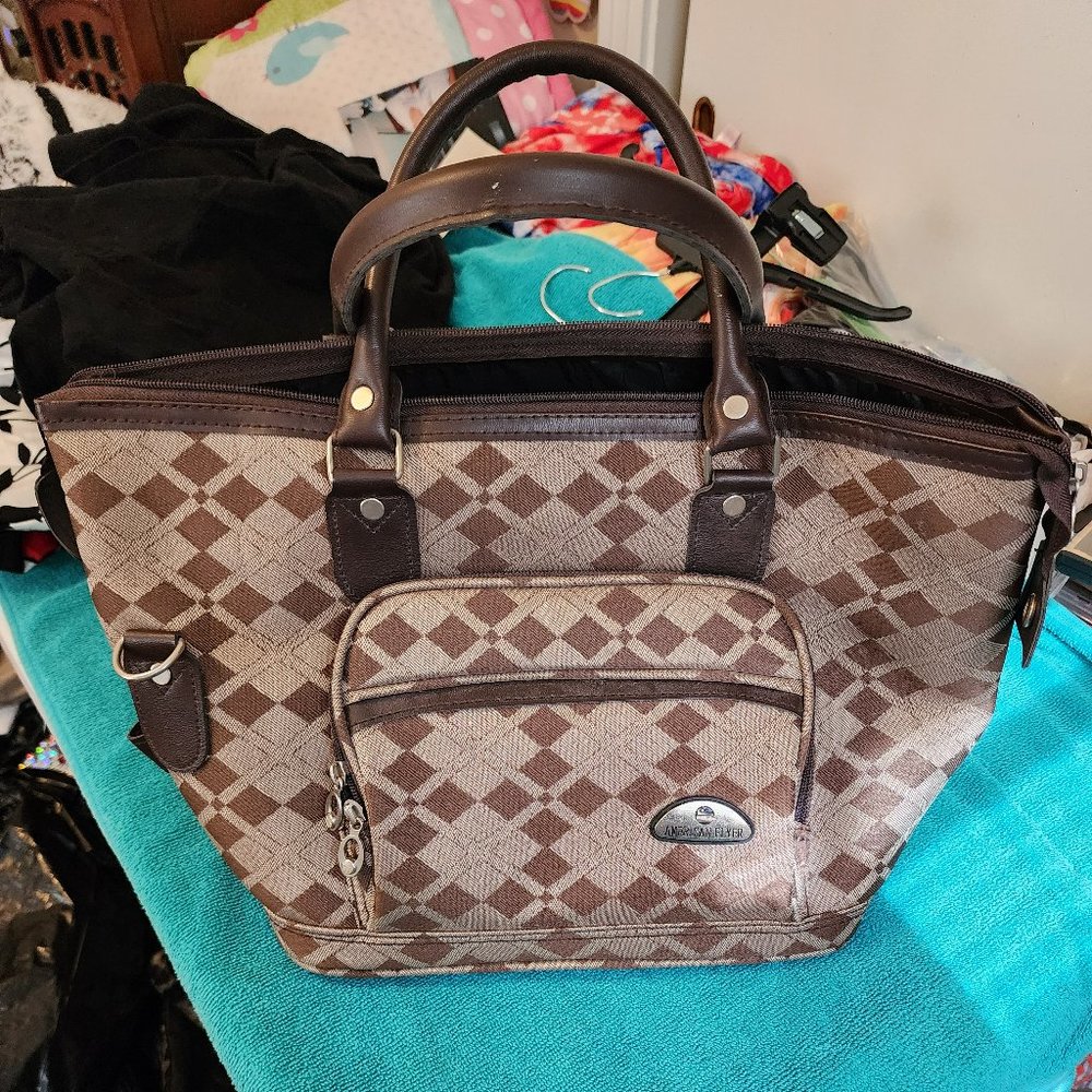 "Women's American Flyer Shoulder bag/Cary-on with Removable Shoulder Strap"